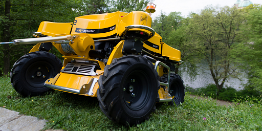 Spider on slope with winch